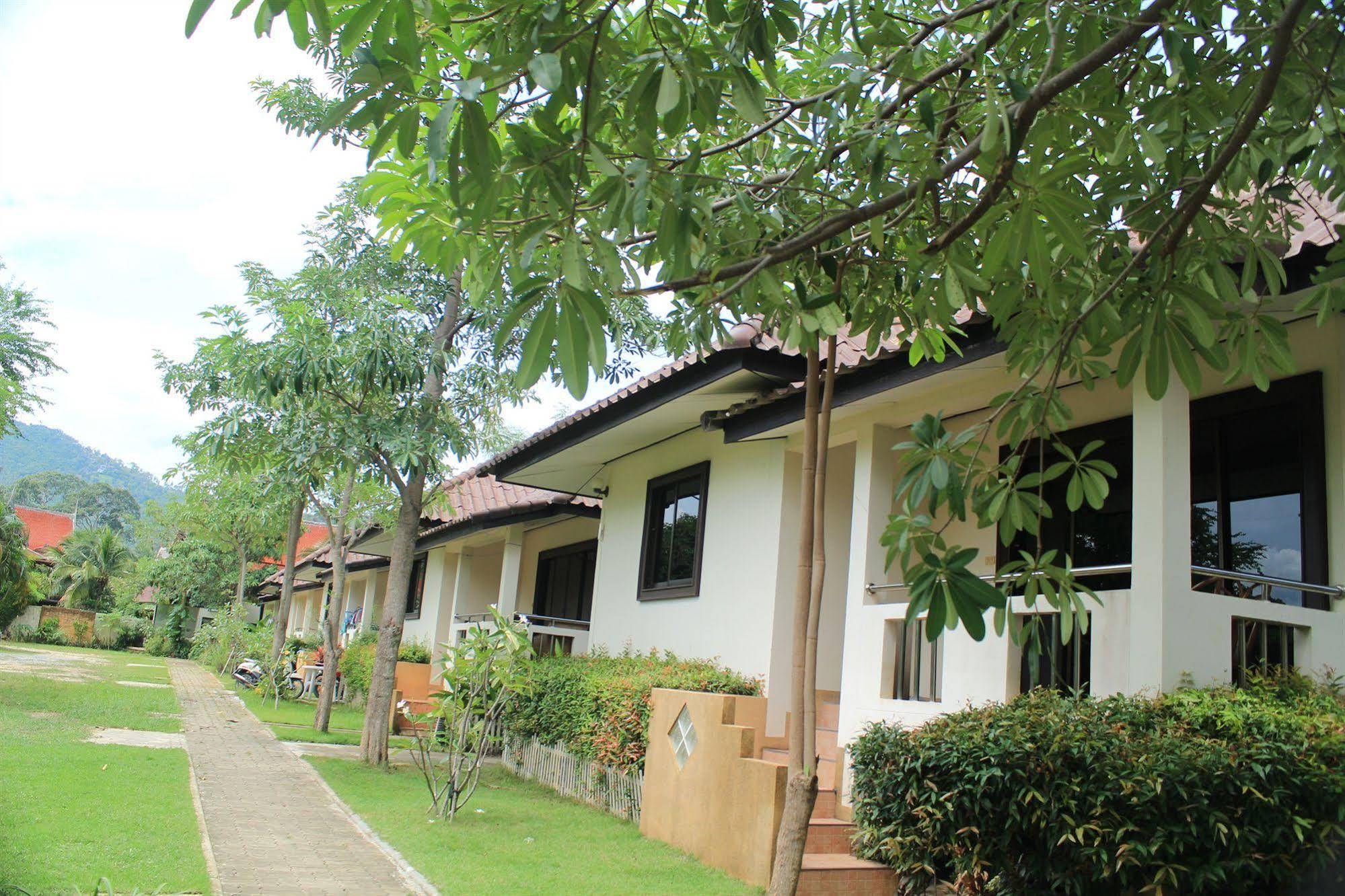 Hotel Baan Suan Bophut Samui Exterior foto